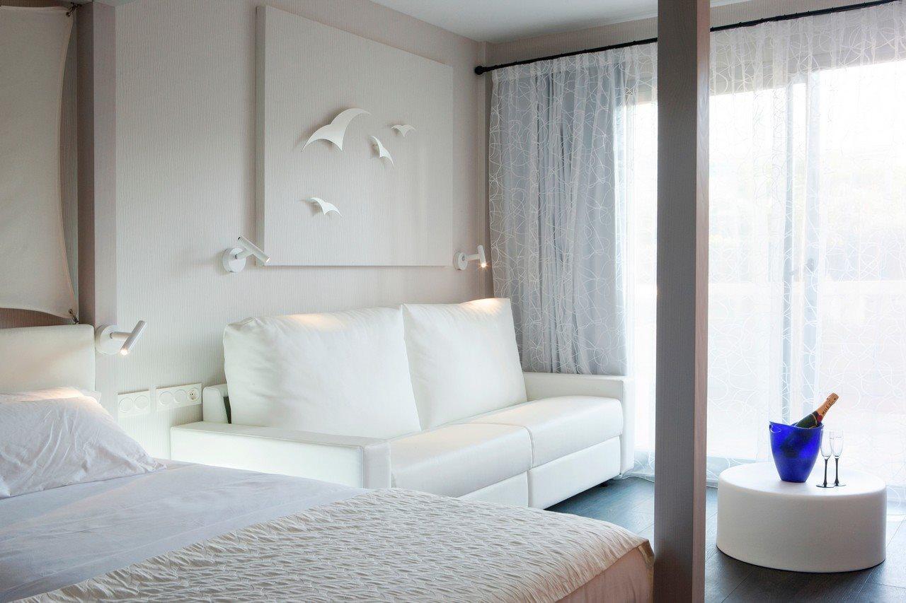 Blanco Hotel Formentera Es Pujols Esterno foto