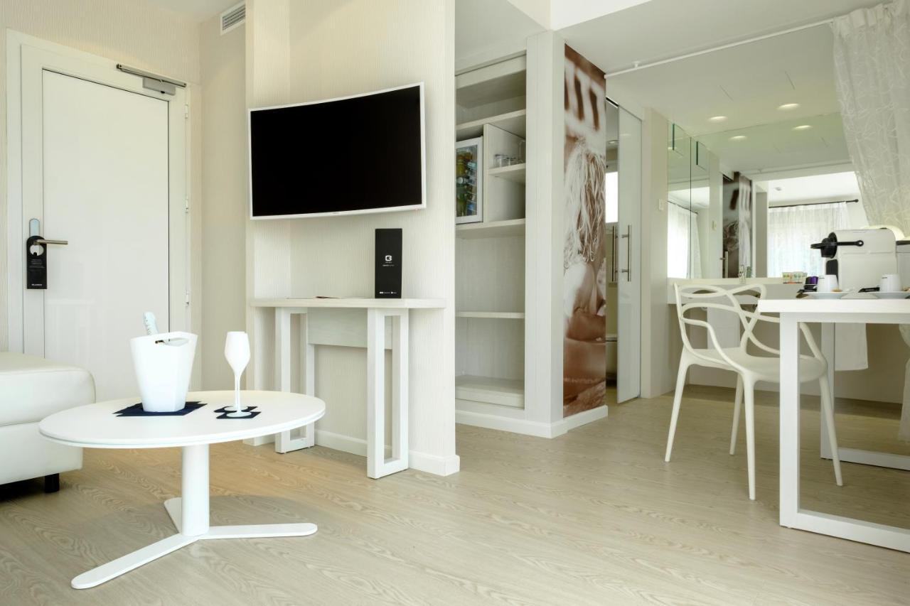 Blanco Hotel Formentera Es Pujols Esterno foto