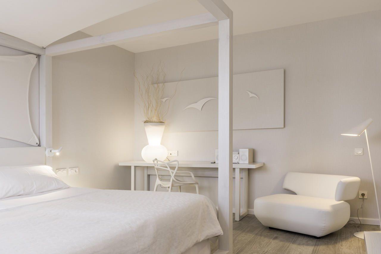 Blanco Hotel Formentera Es Pujols Esterno foto