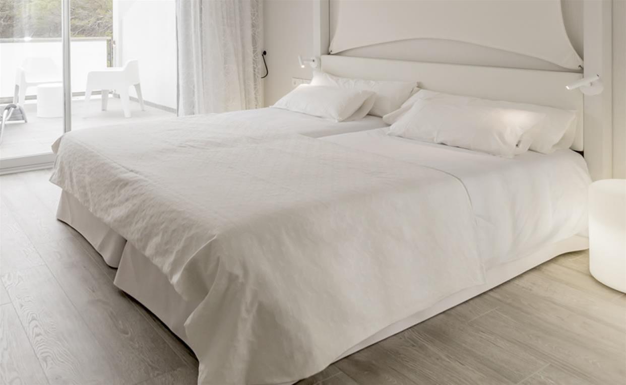 Blanco Hotel Formentera Es Pujols Esterno foto